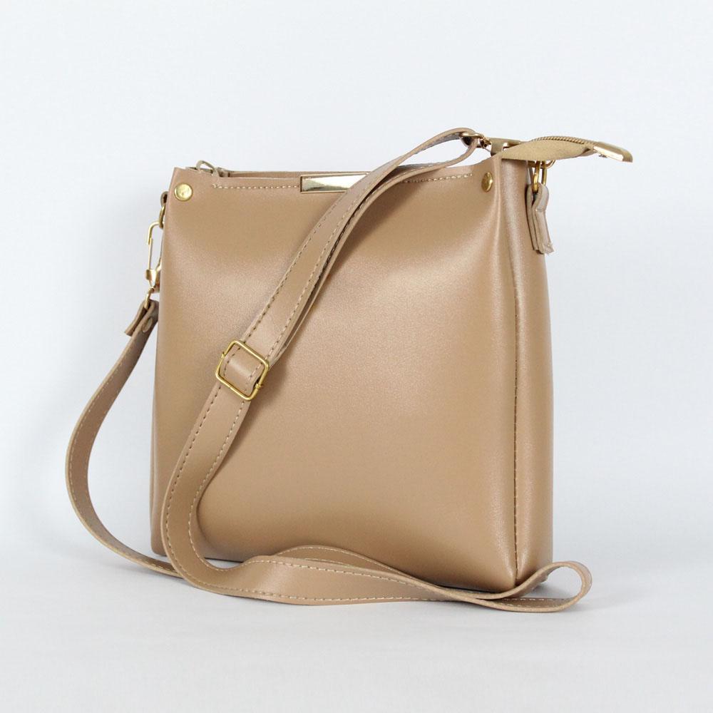 Rexine Plain Hand Bag