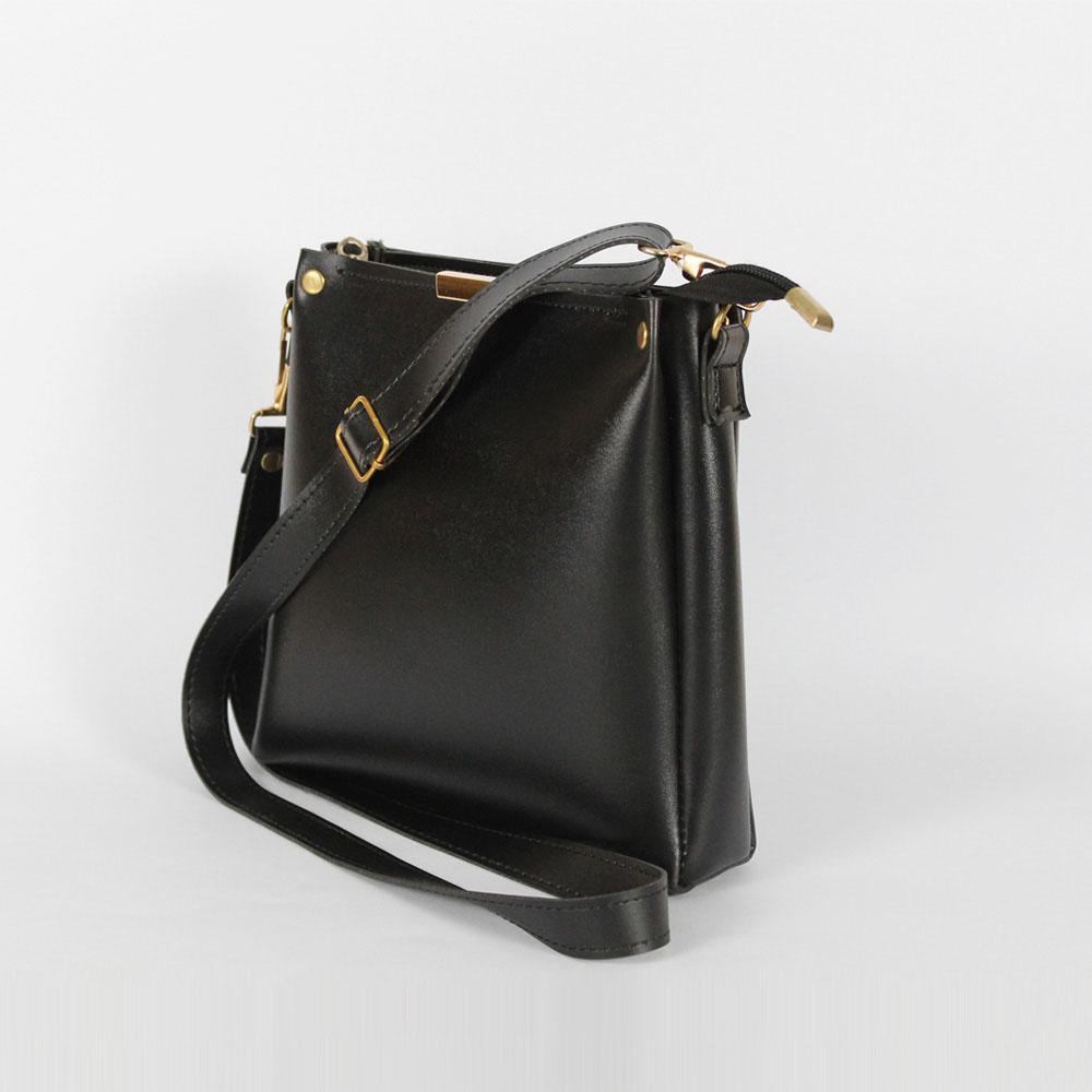 Rexine Plain Hand Bag